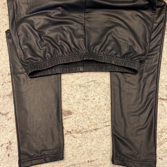 REVOLVE PLUSH Liquid Fleece Lined Black Leggings - Picture 7 of 13